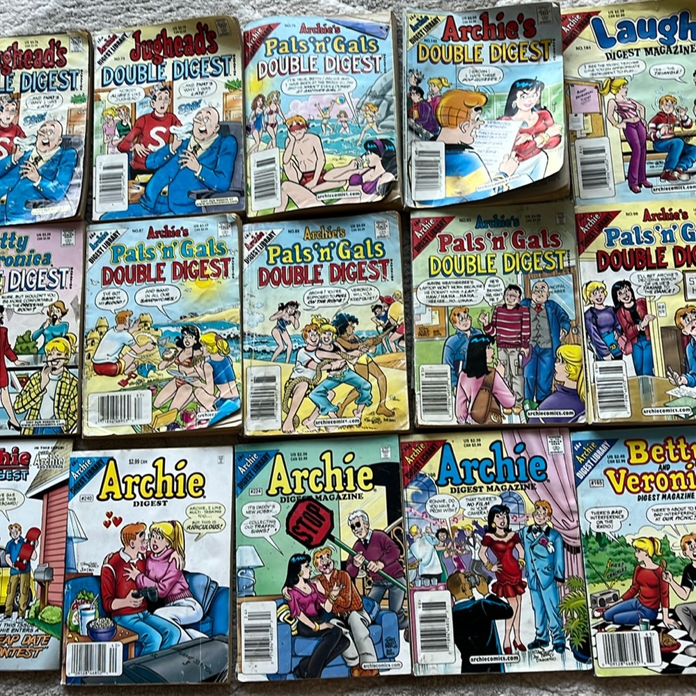 Vintage lot of 15 Archie Comics